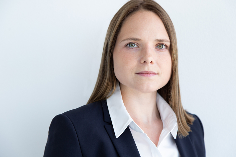 Jessica Werner, Angestellte Rechtsanwältin